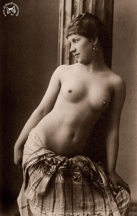 Erotic Vintage Photos By Delta Of Venus 8 Photos