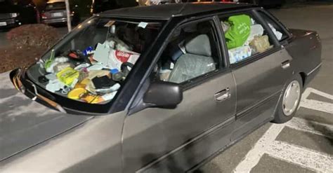 pictures  cars filled  garbage  give  anxiety