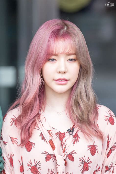 Pin By Yuichi Takahashi On Snsd Sunny Kpop Hair Color Girls