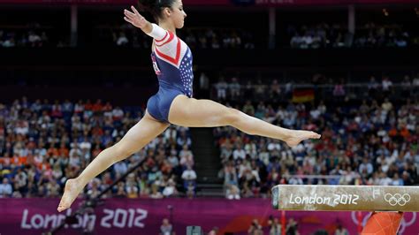 Us Gymnast Raisman Wins Olympic Gold In Floor Exercise Fox News