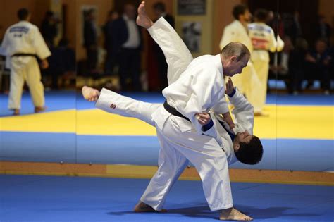 Under Vladimir Putin Russia Plays A Smart Round Of Global Martial Arts
