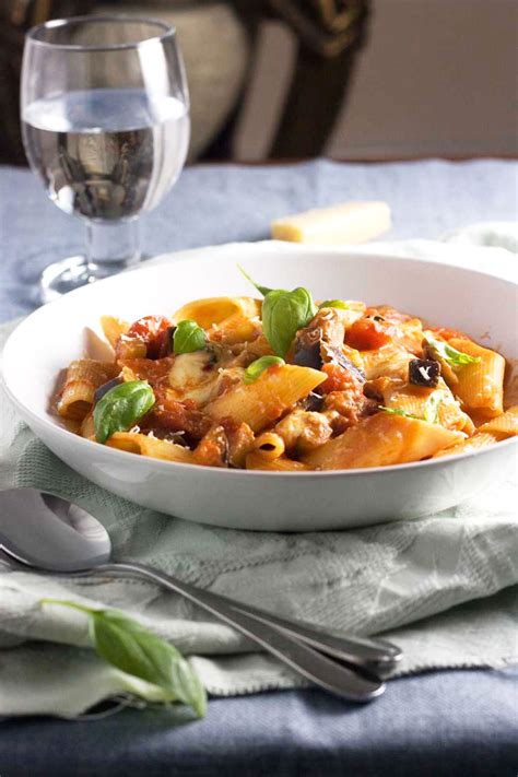 easy pasta alla norma tomato and eggplant pasta scrummy lane