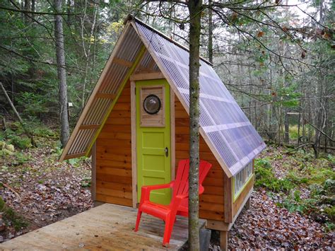 tiny  grid cabin  built