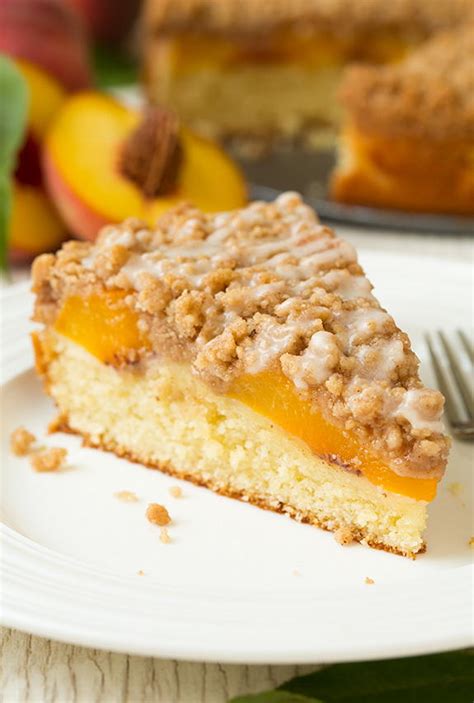southern peach crumb cake recipe favesouthernrecipescom