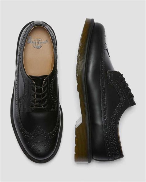3989 leather brogue shoes dr martens uk