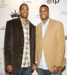 jason collins nba star comes out as first gay athelete on an american team daily mail online