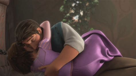 rapunzel and flynn in tangled disney couples image 25952927 fanpop