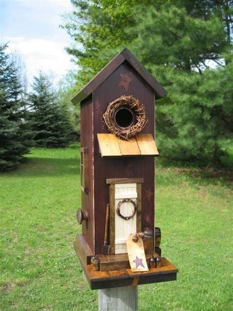 build  bird house