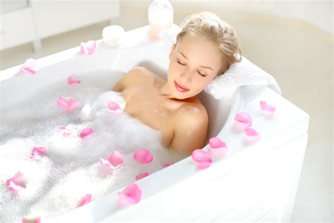 Attractive Girl Relaxing In Bath Attractive Girl Relaxing … Flickr