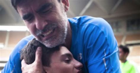 ¡increíble Padre Corre Una Maratón Con Su Hijo En Silla De Ruedas