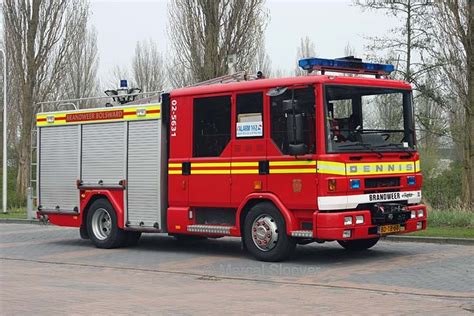 fire engines  brandweer bolsward dennis rapier