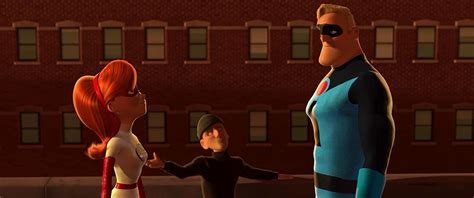 Elast I Girl Helen Parr Holly Hunter And Mr Incredible