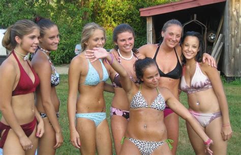 More Bikini Girl Group Shots