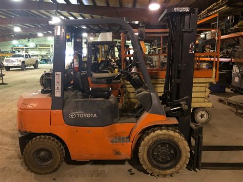 lb capacity toyota forklift  sale call