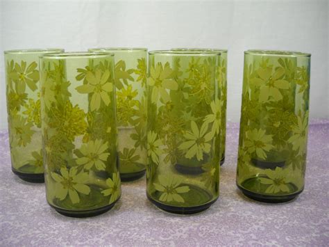 Set Of 7 Retro Vintage Green Daisy Flower Drinking Glasses Etsy
