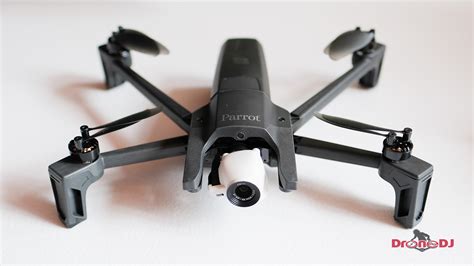 parrot launches  anafi  foldable  hdr mp drone inspired  insects dronedj