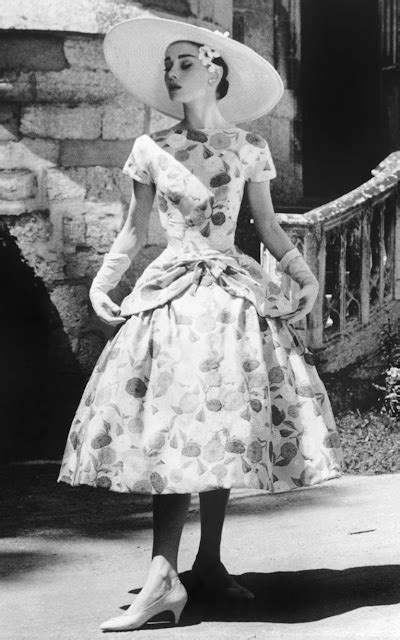 32 Iconic Style Moments Of Audrey Hepburn In The 1950s And 1960s
