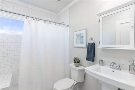 clean shower curtain  complete step  step guide