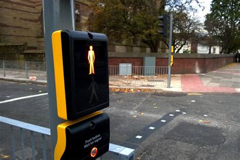 types  pedestrian crossing  differences images