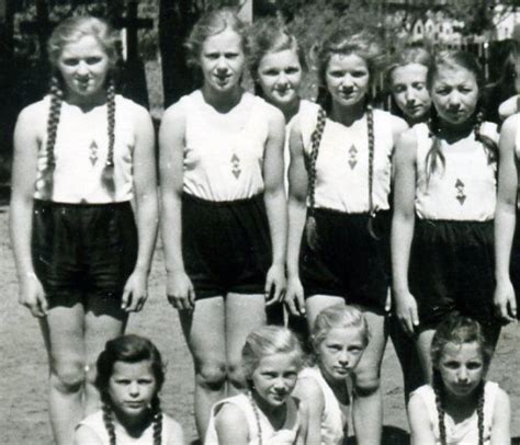 hitler youth maidens
