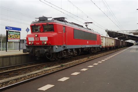 april  eanos train   stands  tilburg rail