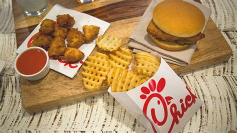 only about 1 in 3 fans prefer chick fil a s nuggets to its sandwiches