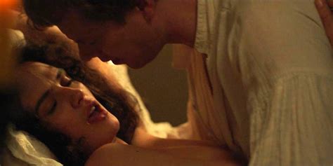 Jessica Brown Findlay Sex Scene From Harlots Scandal