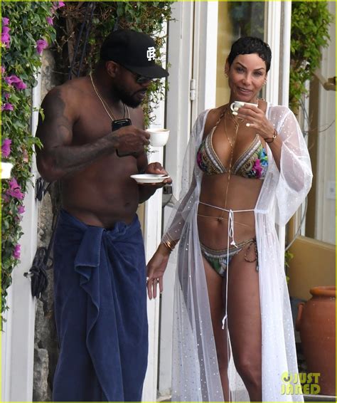 nicole murphy and director antoine fuqua spotted kissing at
