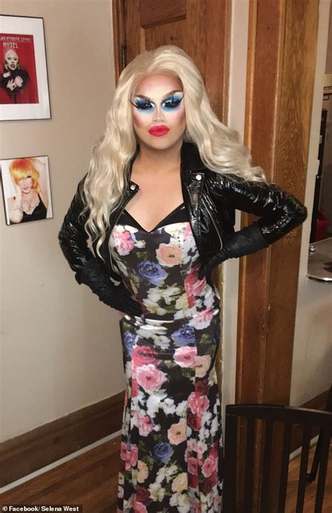 Ohio Library Cancels Drag 101 Class For Teens Amid Safety Concerns