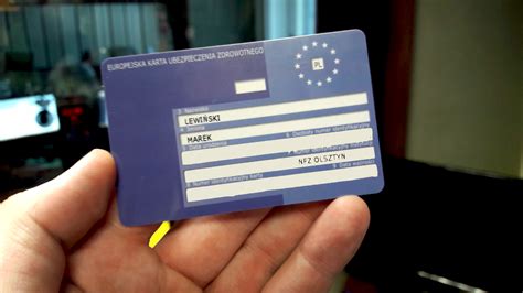 coraz wiecej osob zglasza sie po europejska karte ubezpieczenia