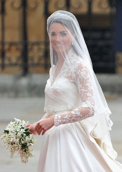 Royal Wedding The Meaning Behind Princess Kate S Bouquet Glamour