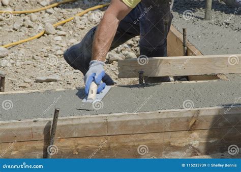 floating concrete   foundation stock image cartoondealercom