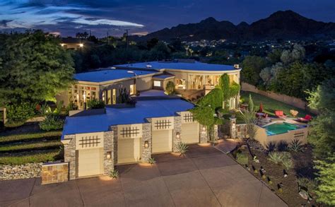 million contemporary mansion  paradise valley az homes   rich