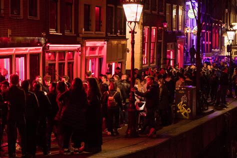 Amsterdam To Ban Tours From Red Light District S Sex Shop Windows