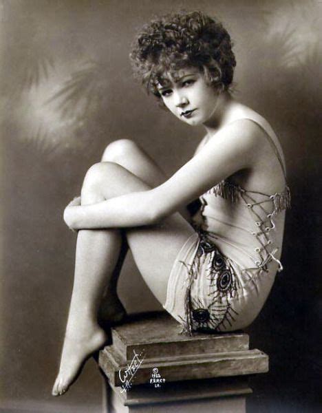 79 best 1920 s pin up girls images on pinterest roaring 20s fashion vintage and old pictures