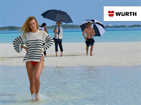 Hannah Ferguson Topless And Nude On The Beach—würth