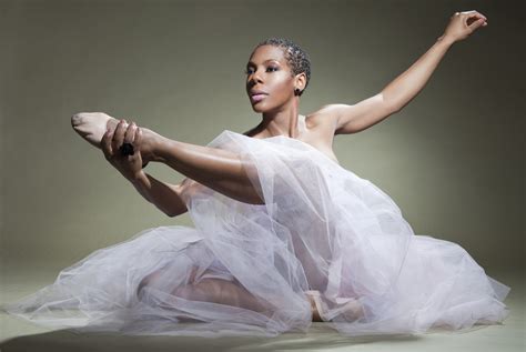 Fashiona S Musings Fashiona Interviews Andrea Kelly Dancer And