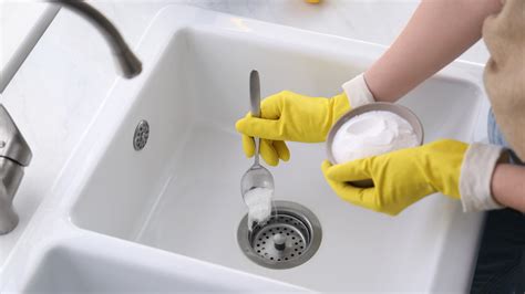 genius tips  fixing  slow draining sink