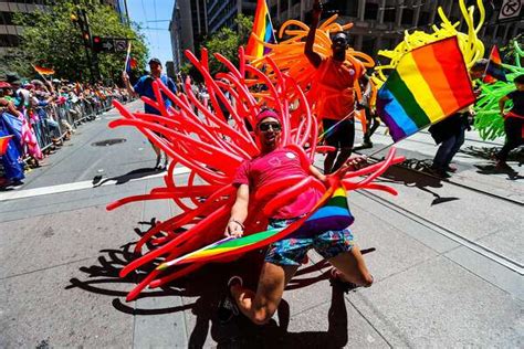 hundreds of thousands celebrate sf pride parade