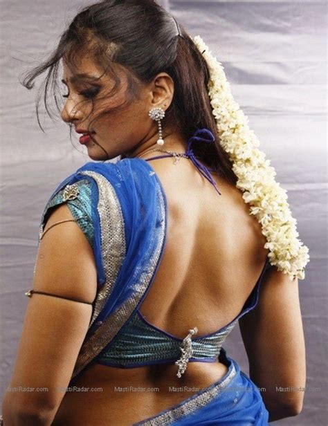 Anushka Hot Photos In Saree Hot Photos Collection