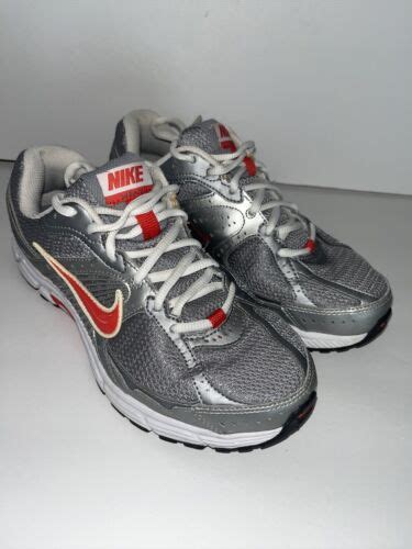 nike dart  womens shoes size  white red gray running   training ebay