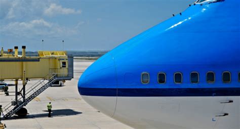 hoe lang vliegen curacao klm  tui