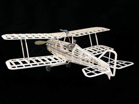 Guillow 1 14 British Se5 A Balsa Model Kit Wonderland Models G202