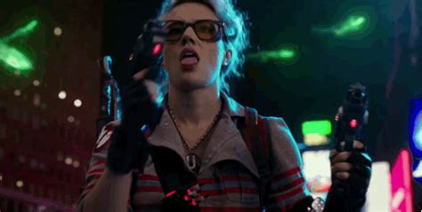 kate mckinnon is the ghostbuster of our dreams in this new