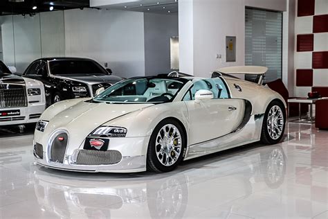 stunning white  chrome  bugatti veyron grand sport  sale gtspirit