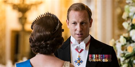 Tobias Menzies The Crown S Prince Philip Wanted To Be A Mime