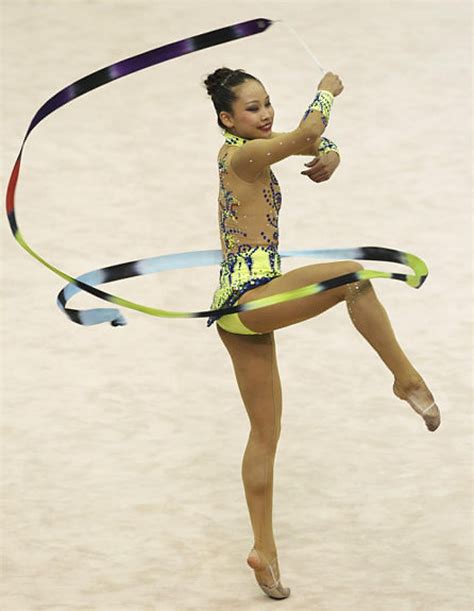 yurika onuki  japan shows   ribbon skills   qualifying   gymnastics