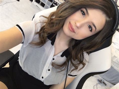 Pokimane On Twitter Stream Time D I Missed You Guys