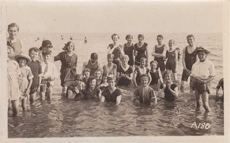 Vintage Cfnm Swimming Bobs And Vagene Cfnm Swimming