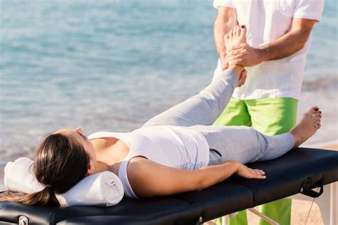 why summer is the perfect time for massage in your home